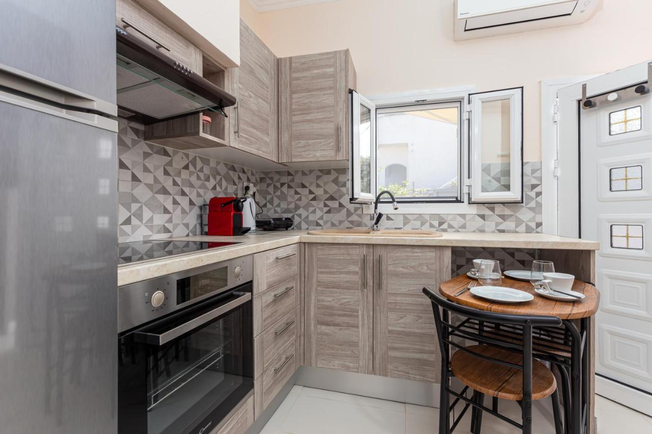 Fouki Apartments Ipsos Beach ภายนอก รูปภาพ